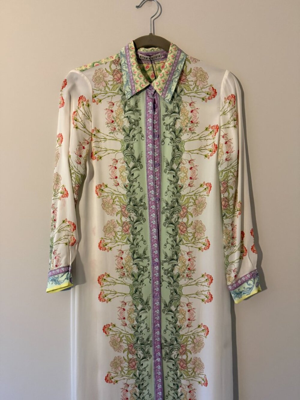 Alice + Olivia Shirt dress - Picture 2 of 7